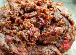 Illustration of how to make rose stuffed mooncakes 4