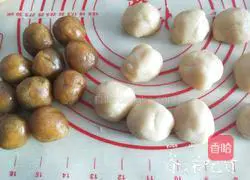 Illustration of how to make crab mooncakes 5