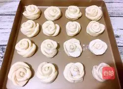 Rose bread recipe illustration 17