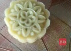 Cantonese-style sesame mooncake recipe 11