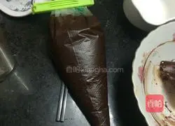 Chocolate Liquid Cake Recipe Illustration 8