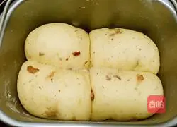 Brown sugar and jujube toast recipe 12