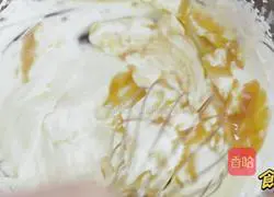 Illustration of how to make thick pearl milk tea toast 9