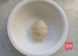 Illustration of how to make fresh meat mooncakes 3