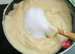 Illustration of how to make homemade lotus paste filling (moon cake filling) 6