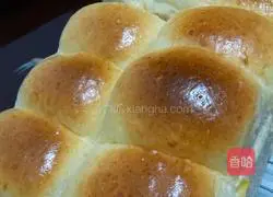 Illustration of how to make Tangzhong Bean Paste Toast 12