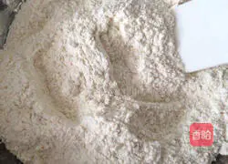 Illustration of how to make caramel graham crackers 1