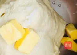 Crispy Sausage Cheese Bread Recipe Illustration 2