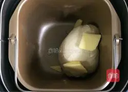 Corn Sausage Bread Recipe Illustration 2