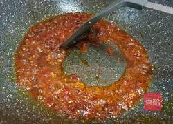 Illustration of how to make crispy sauce pancake 6