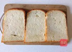 Illustration of making homemade bread crumbs 1