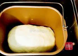 Bread machine coconut bread recipe illustration 9