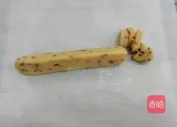 Illustration of how to make cranberry biscuits 11