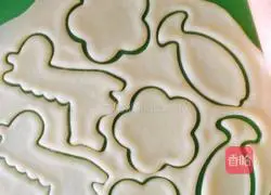 Illustration of how to make cartoon cookies 6