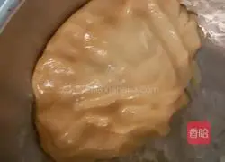 White lotus paste and egg yolk mooncake recipe 2