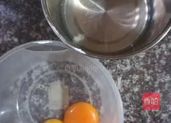 Illustration of making finger biscuits 2