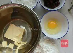 Illustration of how to make cranberry cookies 1