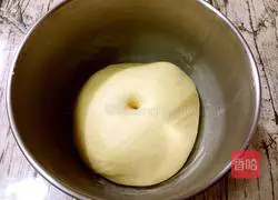 Coconut Bread Recipe Illustration 7