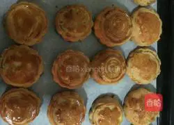 Illustration of homemade moon cake red bean paste filling, mung bean paste filling, pineapple filling and five kernel filling 10