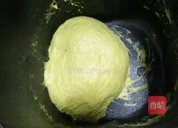 Illustration of Matcha Whole Wheat Honey Bean Toast 2