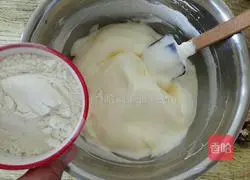 Illustration of how to make finger biscuits 8