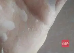 Illustration of how to make light butter toast (medium type 6)