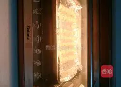 Illustration of making nut biscuits 10