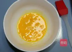 Illustration of how to make bean paste mooncakes (10-head mooncakes) 11