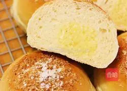 Illustration of how to make super soft coconut buns 17