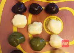 Illustration of how to make snowskin mooncakes 10