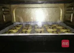 Chocolate Bean Praline Shortcake Recipe Illustration 14