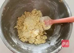 Halloween Spider Pumpkin Cookies Recipe Illustration 5