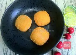 Illustration of how to make carrot snow-skin mooncakes 14