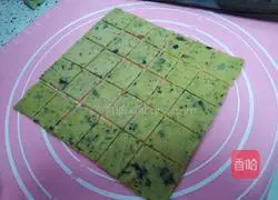 Illustration of how to make seaweed soda crackers 7