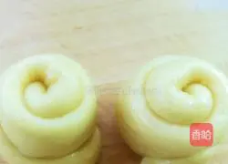 Honey Crispy Bottom Bread Recipe Illustration 10