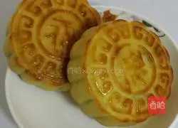 Illustration of how to make Northeastern old-fashioned mooncakes 6 