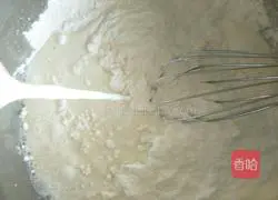 Illustration of how to make colorful snowskin mooncakes 2