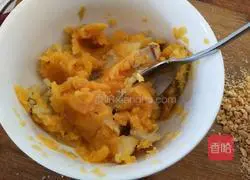 Illustration of how to make pan-fried toast rolls 4