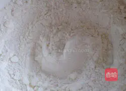 Illustration of how to make custard snowskin mooncakes 8