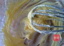 Illustration of how to make meat floss biscuits 1