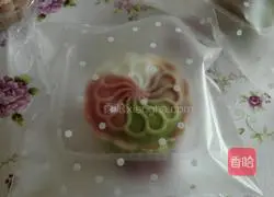 Illustration of how to make four-color snowskin mooncakes 10