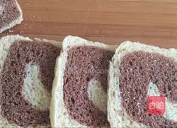 Illustration of two-color toast (one-time water bath fermentation) 12