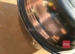 Illustration of how to make toast 12