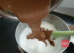 Chocolate Cake Recipe Illustration 13