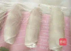 Illustration of how to make meat floss cake 5