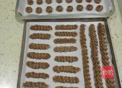 Cocoa Cream Cookies Recipe Illustration 7