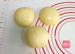 Illustration of how to make meat floss toast 6