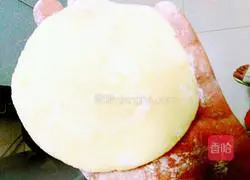 Illustration of how to make sweet orange snow-skin mooncakes 11
