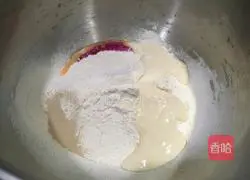 Illustration of how to make bean paste mochi and dragon fruit bread 3
