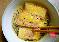 Illustration of how to make crispy toast sticks 4
